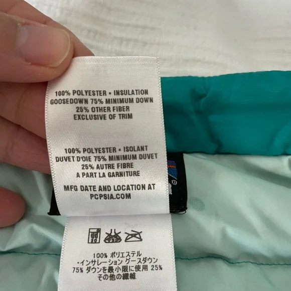 Patagonia Kids Aqua Puffer Vest Down Sweater Vest - Picture 8 of 10